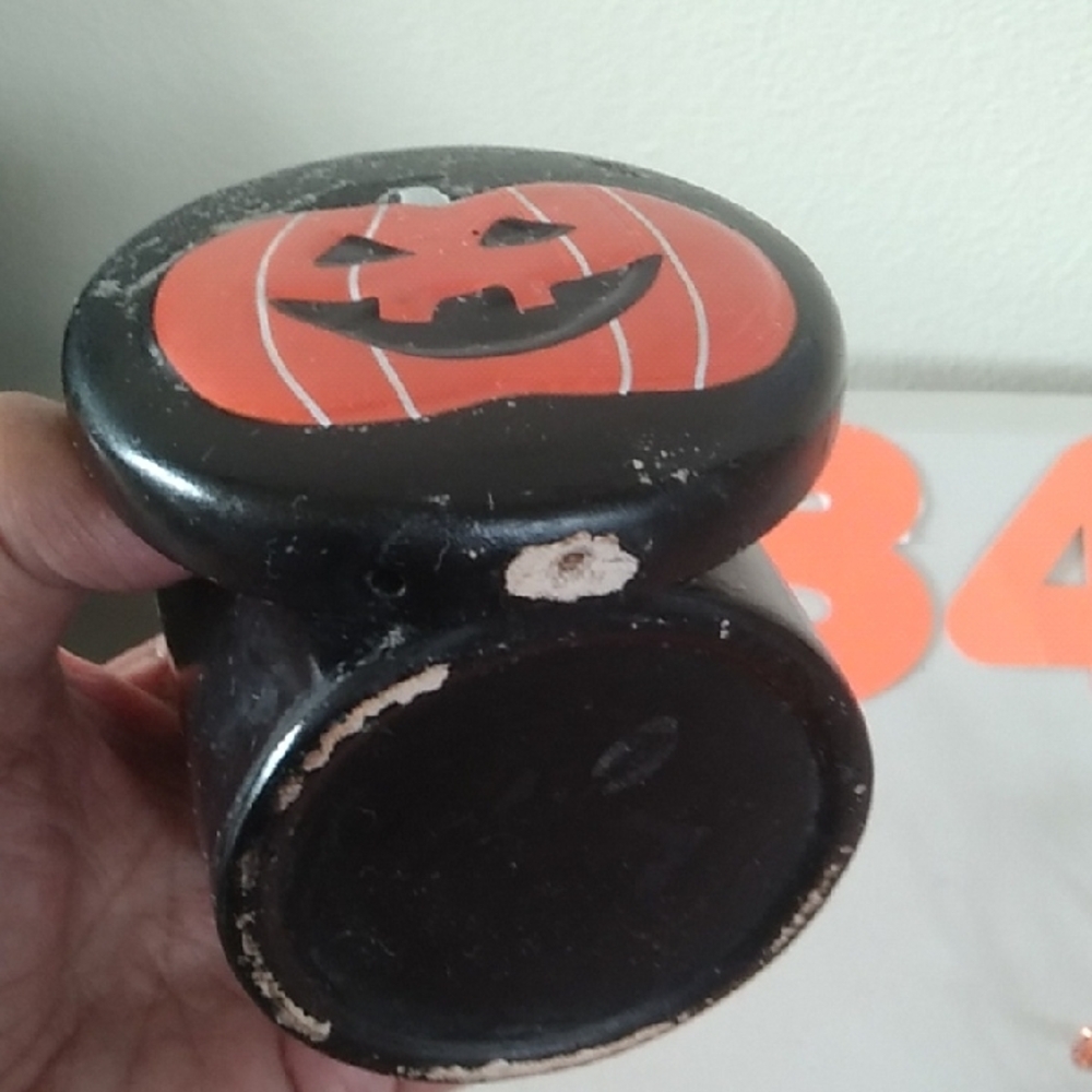 A-Bundle- Halloween Themed Craft Set with Orange Letters - Picture 9 of 13